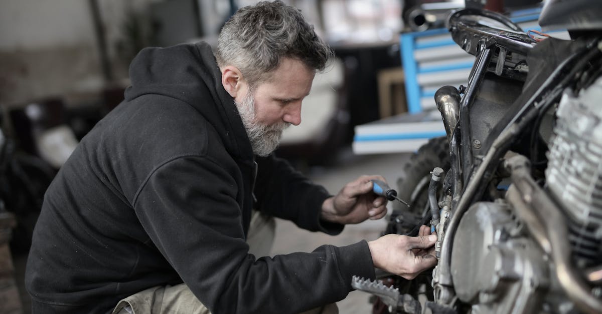 découvrez l'importance de la maintenance préventive pour assurer la fiabilité de vos équipements et optimiser leur durée de vie.